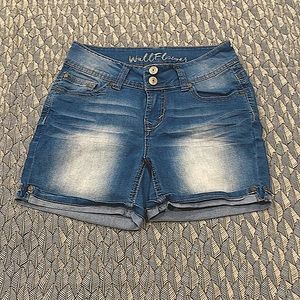 Mid-High Waist Jean Shorts, Juniors size 3